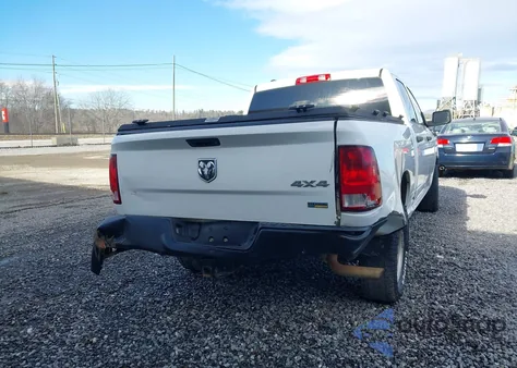 2016 Ram 1500 Tradesman из США, поврежденный, VIN 1C6RR7KG2GS377273